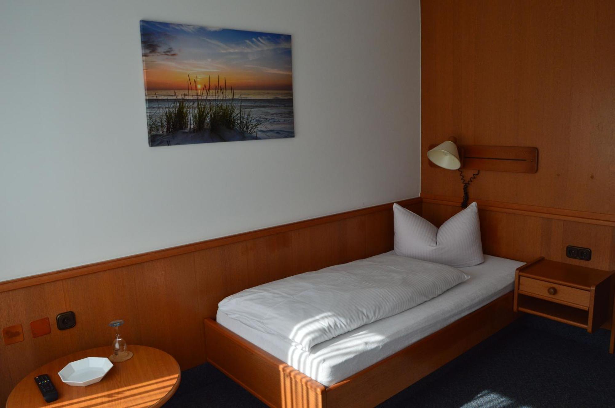 Gasthof-Pension Fraenkische Schweiz Obertrubach Esterno foto