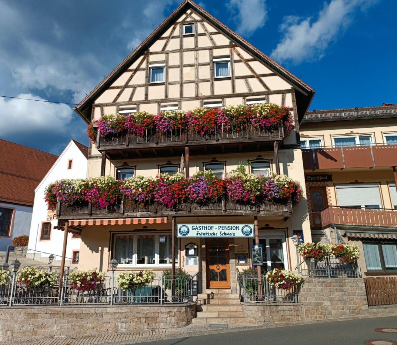 Gasthof-Pension Fraenkische Schweiz Obertrubach Esterno foto