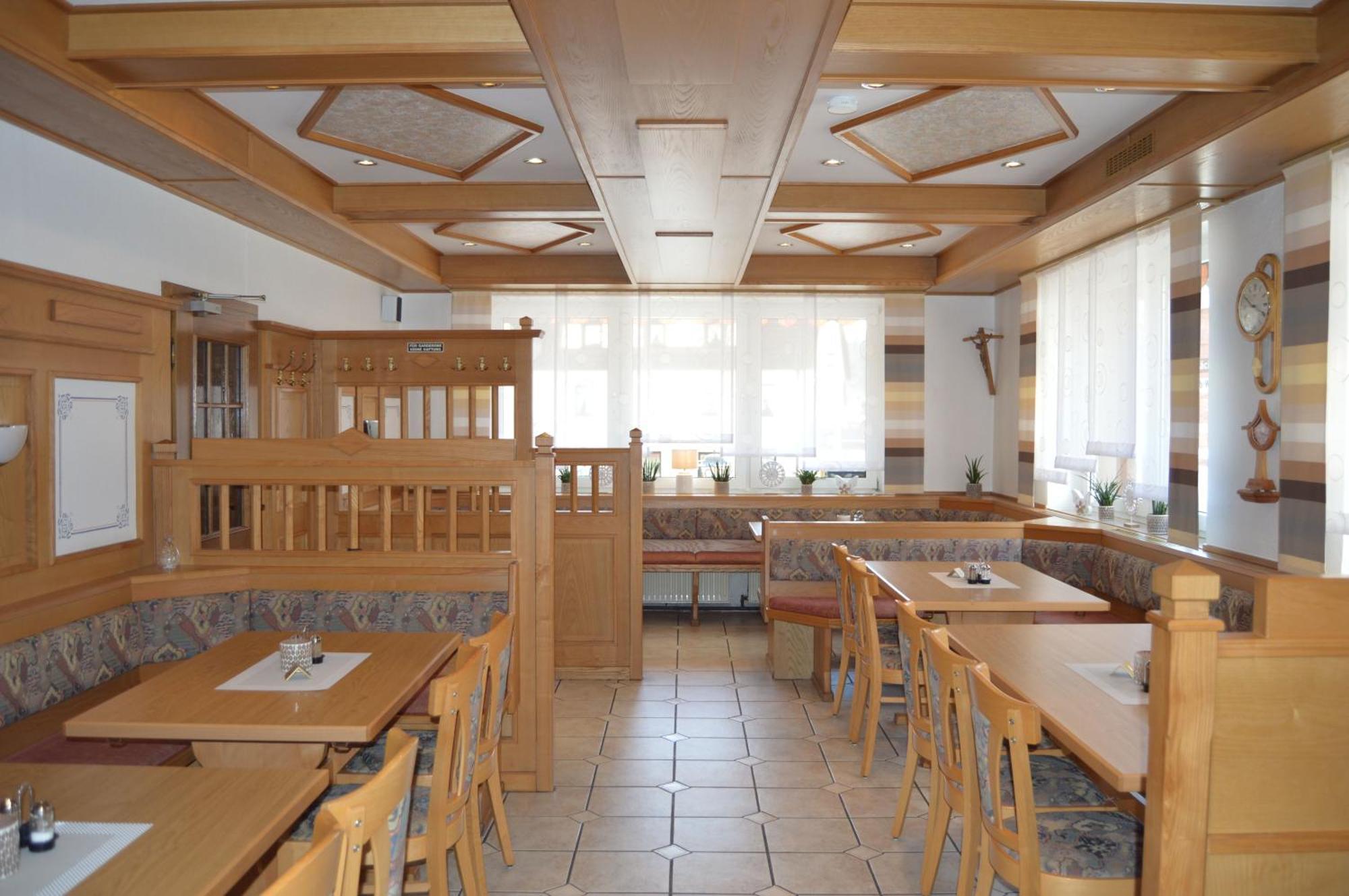 Gasthof-Pension Fraenkische Schweiz Obertrubach Esterno foto
